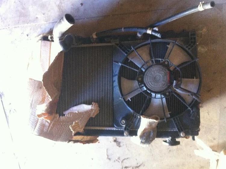 Радиатор основной Хонда Фит в Бугульме 1288