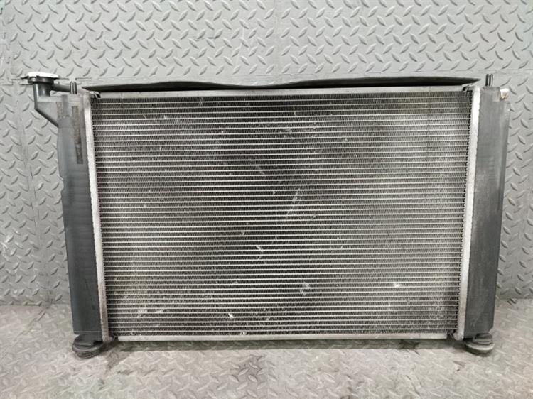 Радиатор основной Тойота Виш в Бугульме 431311