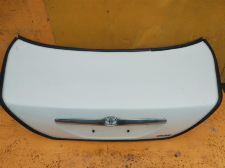 Крышка багажника Тойота Марк 2 в Бугульме 555391