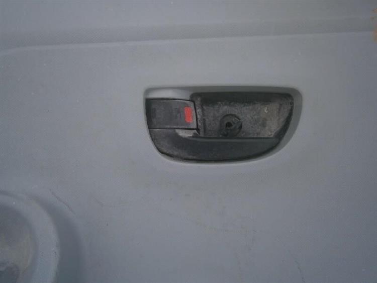 Дверь Тойота Приус в Бугульме 66102